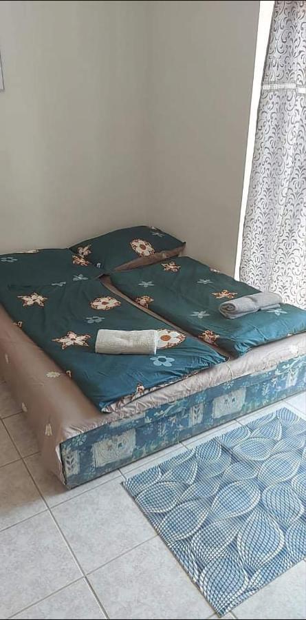 Hotel Badacsonyi Pihenes Privat Berlemeny Badacsonytomaj Exterior foto